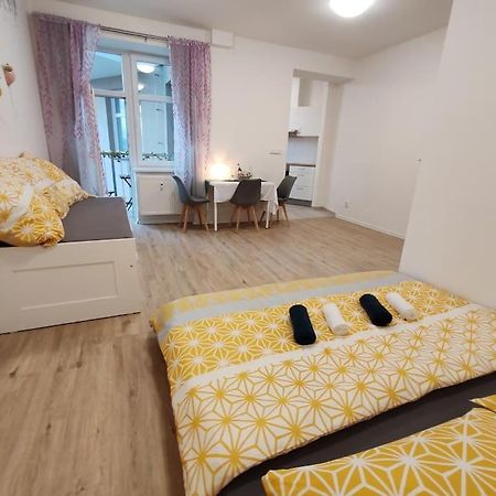 Apartment Star Brno With Terrace 2C Екстериор снимка